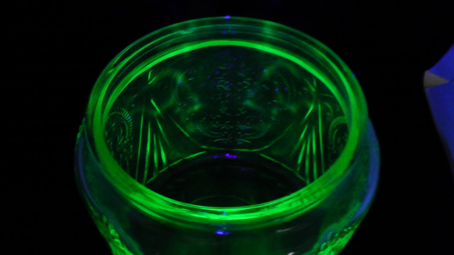 Vintage Hazel Atlas Royal Lace Uranium Glass Biscuit/Cookie Jar