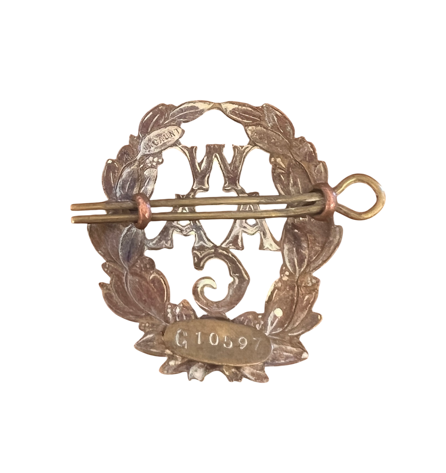 Rare WW1 Women’s Army Auxiliary Corps (WAAC) Numbered Cap Badge – J.R. Gaunt London (G10597)