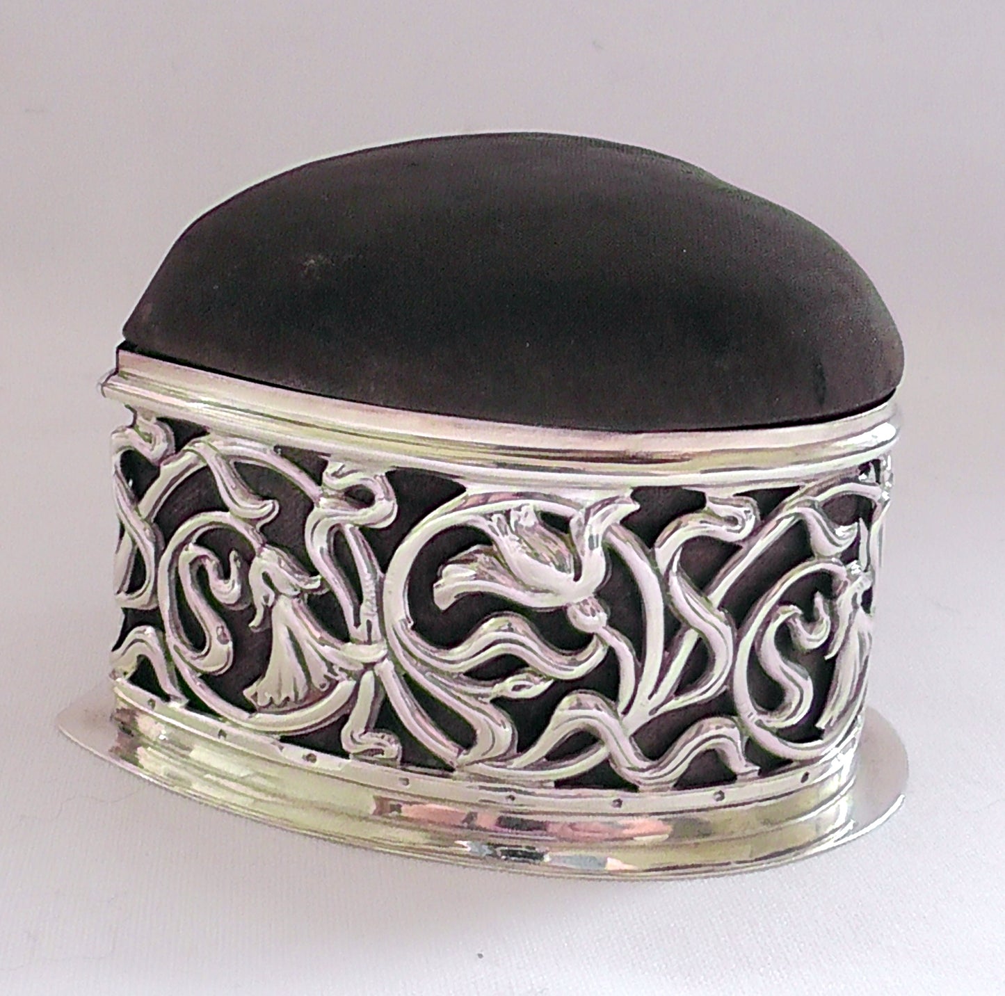 Silver Pierced Heart Trinket Box/Hat Pin Cushion dated 1904 - William Hutton & Sons
