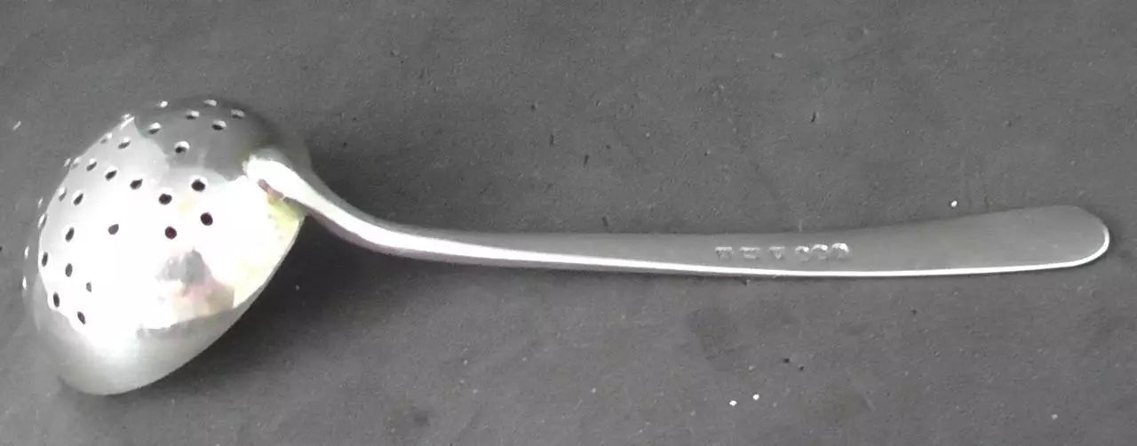 Solid Silver Sugar Caster Spoon dates 1929 - Hulkin & Heath