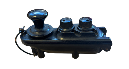 World War II Royal Air Force (RAF) Type F "Bathtub" Morse Code Key