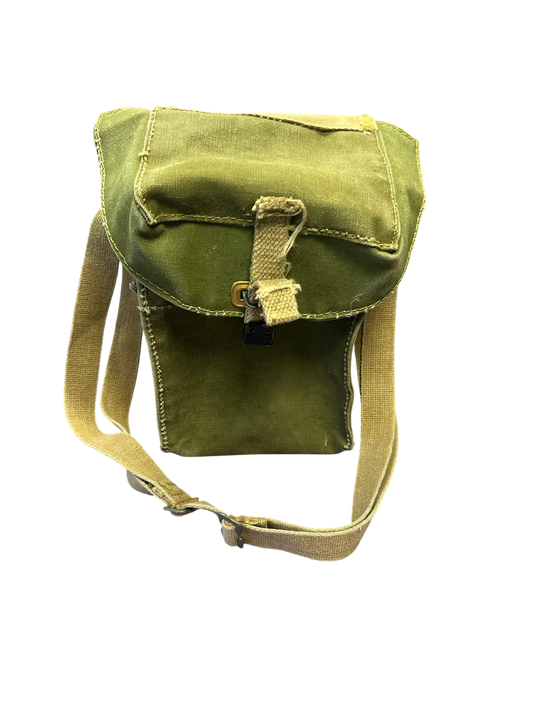 Original WWII British Army Respirator Haversack Light Mk II – 1943 Dated (G&S)