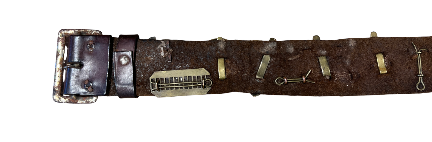 WW2 British Army Souvenir "Hate" Belt – 1903 Pattern Leather - 20 Insignia