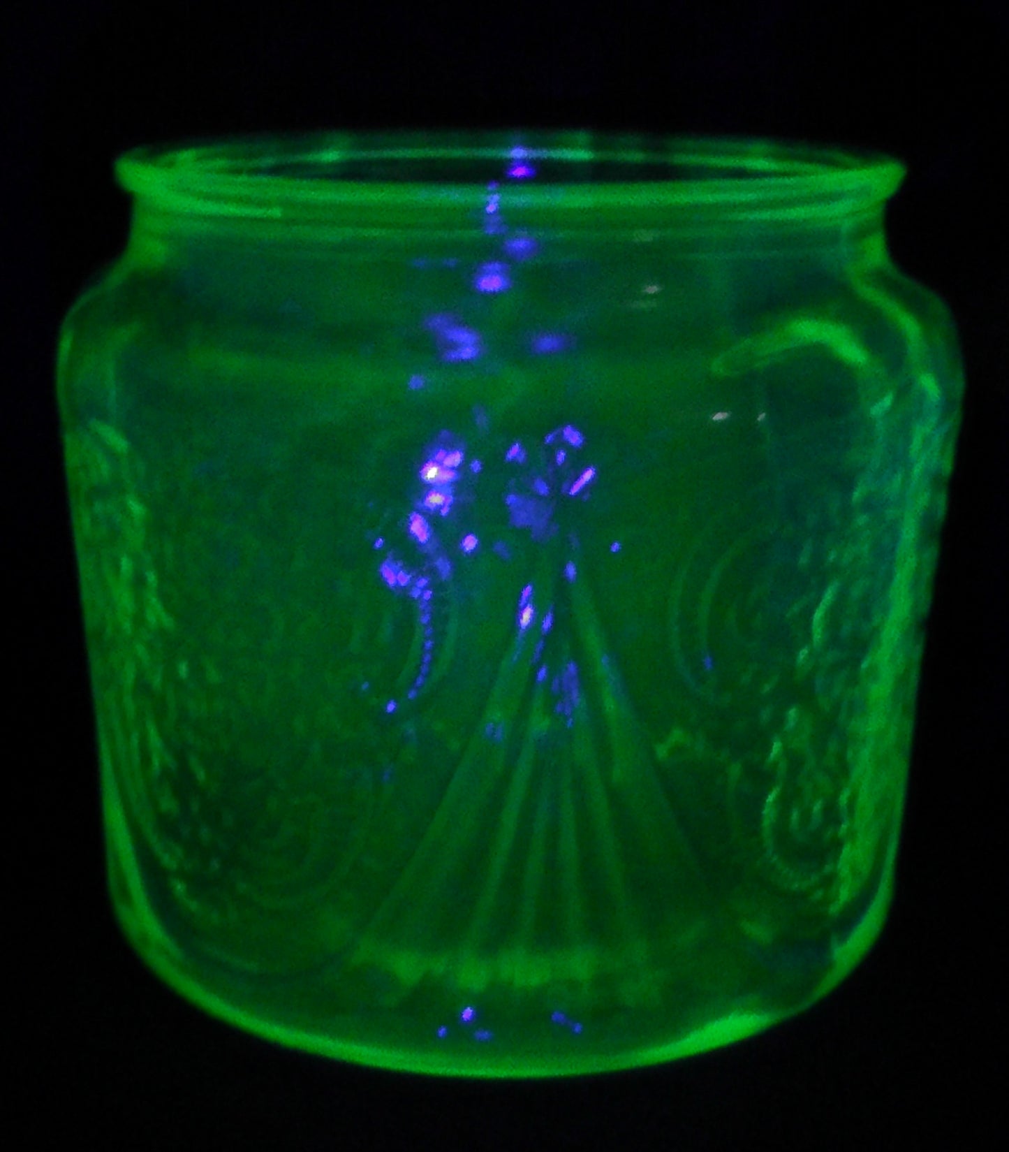 Vintage Hazel Atlas Royal Lace Uranium Glass Biscuit/Cookie Jar