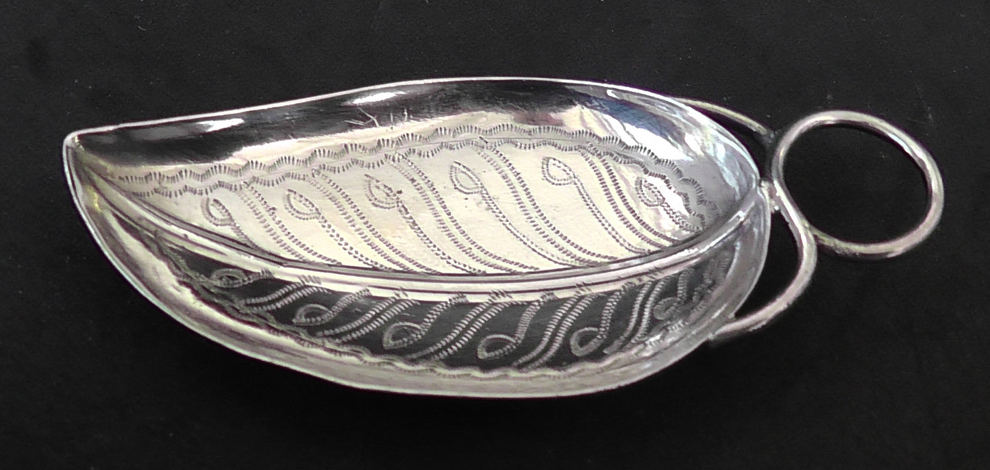 Solid Silver Leaf Caddy Spoon - Levi & Salaman Dates 1916