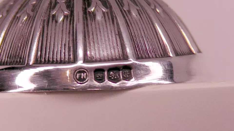 Solid Silver Jockey Cap Caddy Spoon Dates 1973 Francis Howard