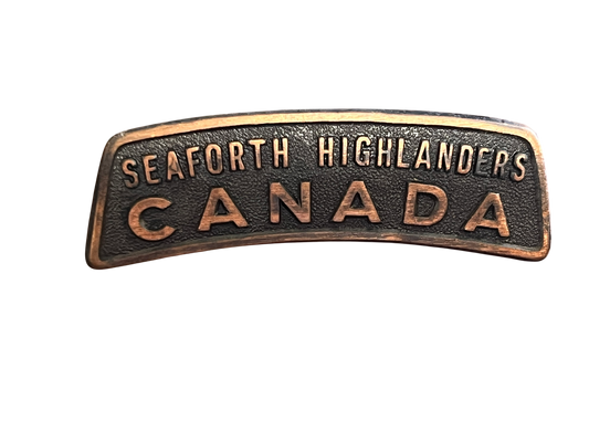 WW1/WW2 Seaforth Highlanders of Canada Brass Shoulder Title Badge