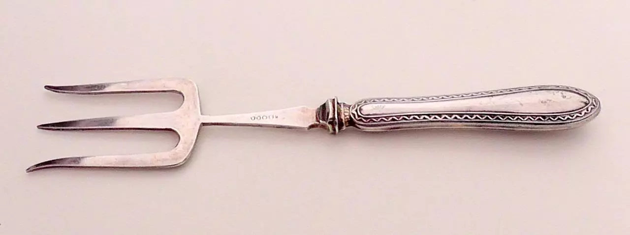 Silver Handled Bread Fork dates 1915 - John Biggin Ltd