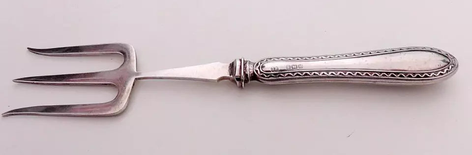 Silver Handled Bread Fork dates 1915 - John Biggin Ltd
