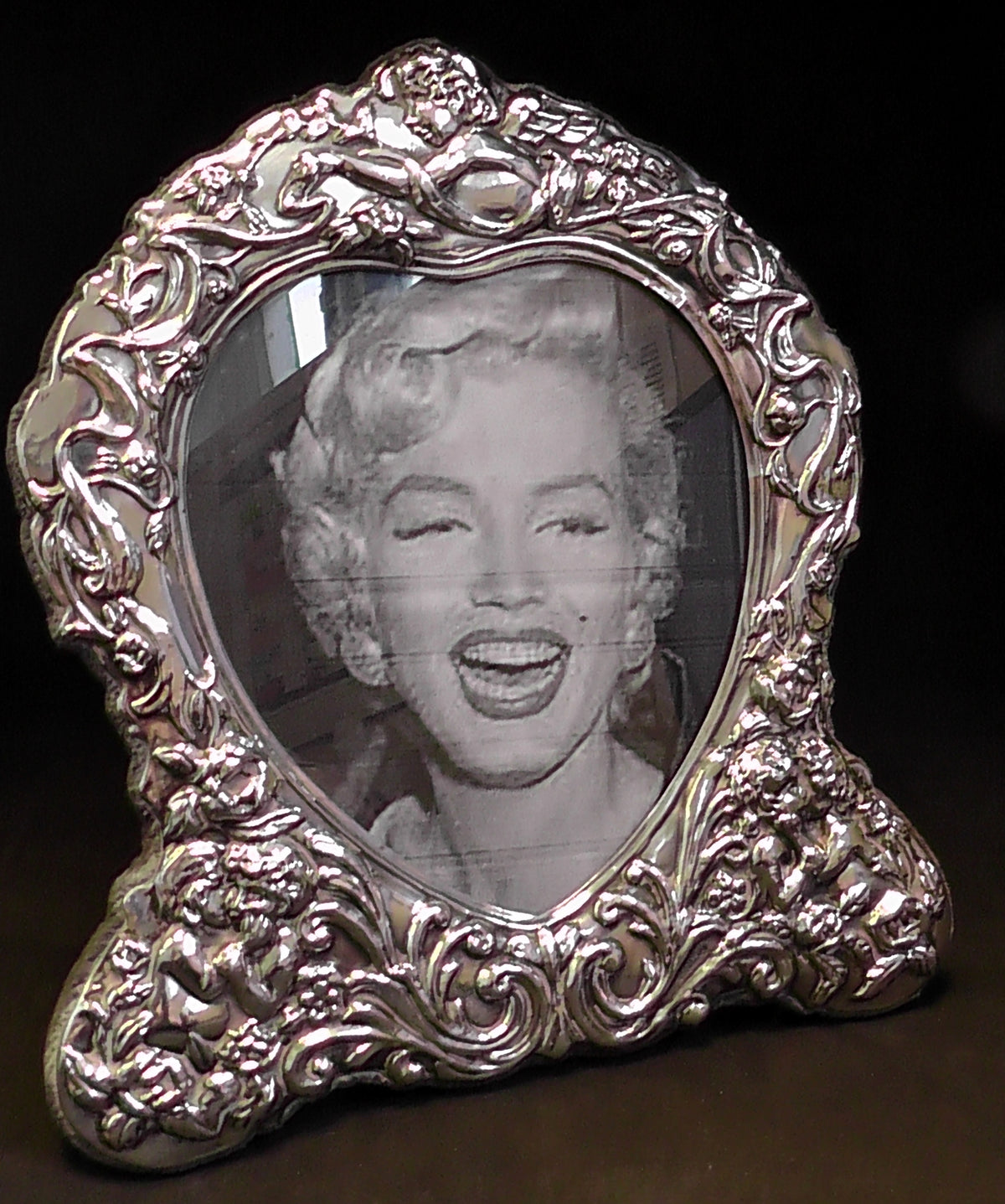Solid Silver Heart Photo/Picture Frame