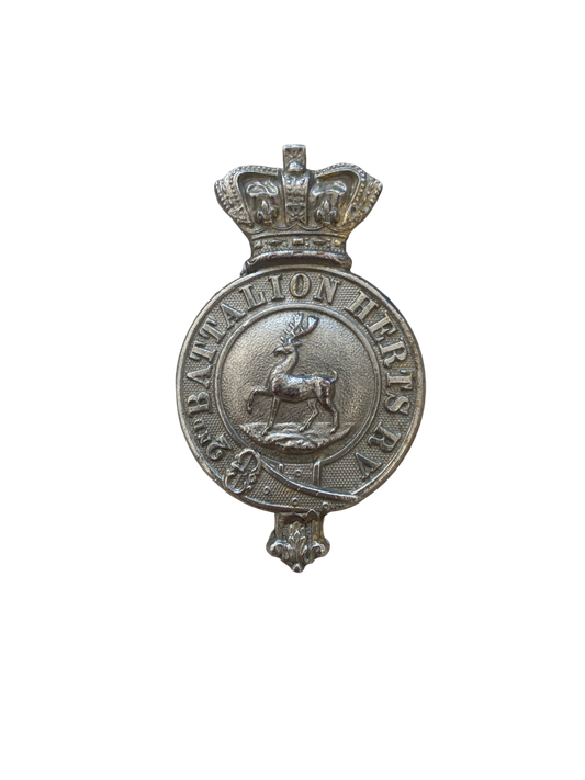 Unusual Cast Victorian 2nd Battalion Hertfordshire Regiment Glengarry Cap Badge