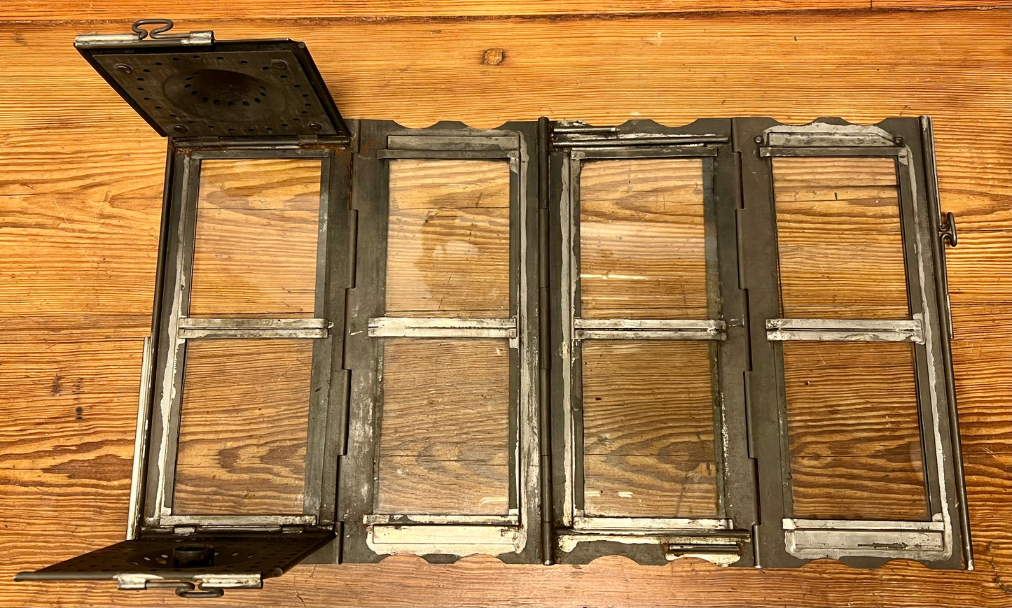 Original British WWI Era Officer’s Folding Trench Lantern With Case