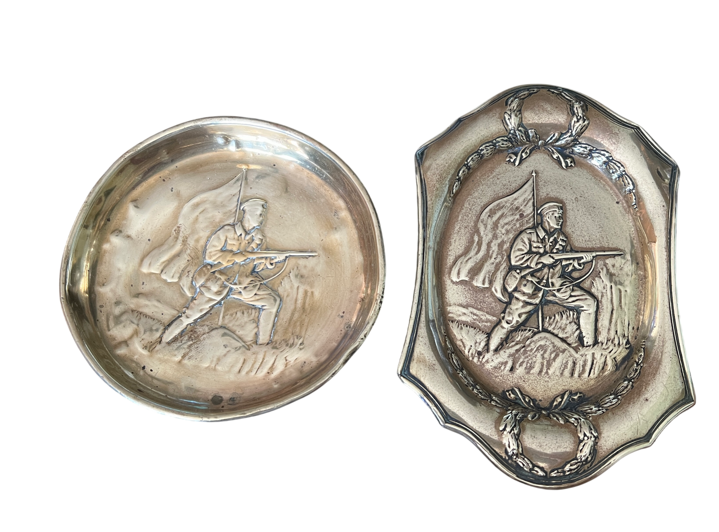 Pair of British Boer War Commemorative Brass Trays - "A Gentleman in Kharki"
