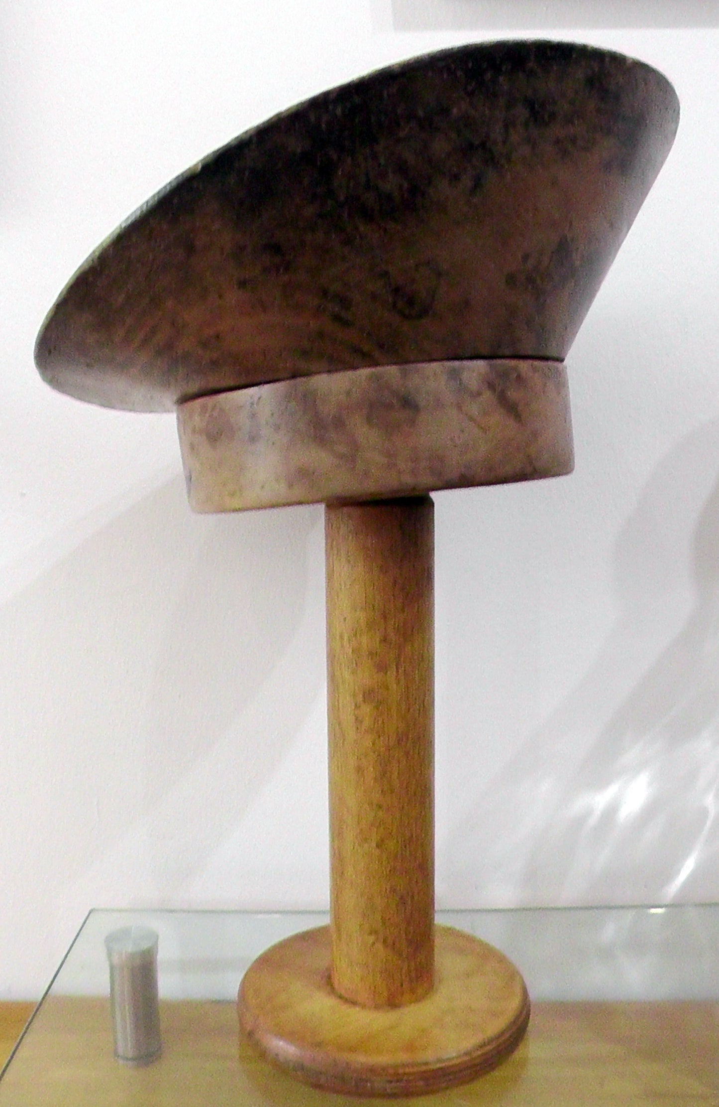Antique Belgium Milliners Hat Mould Block/Haberdashery Shop Display