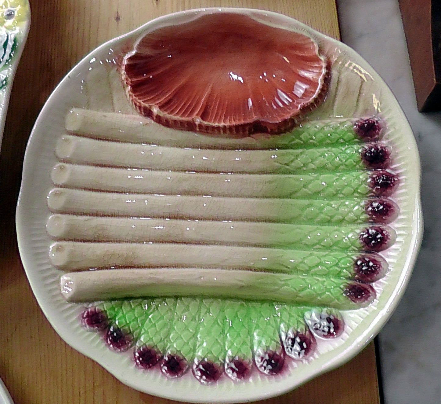 Asparagus Service in Majolica ESDEVE SARREGUEMINES