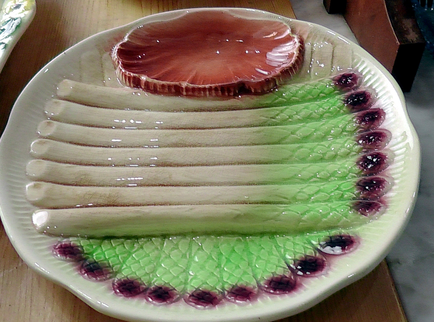Asparagus Service in Majolica ESDEVE SARREGUEMINES