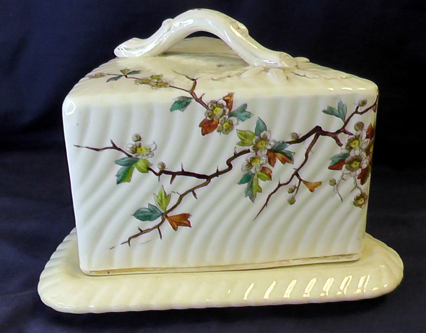 Antique Franz Mehlem Royal Bonn Bird Cheese/Stilton Dish