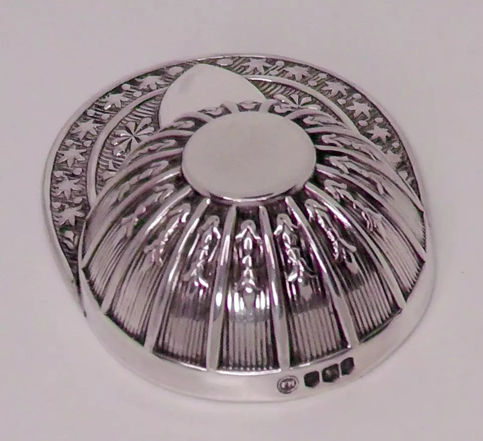 Solid Silver Jockey Cap Caddy Spoon Dates 1973 Francis Howard