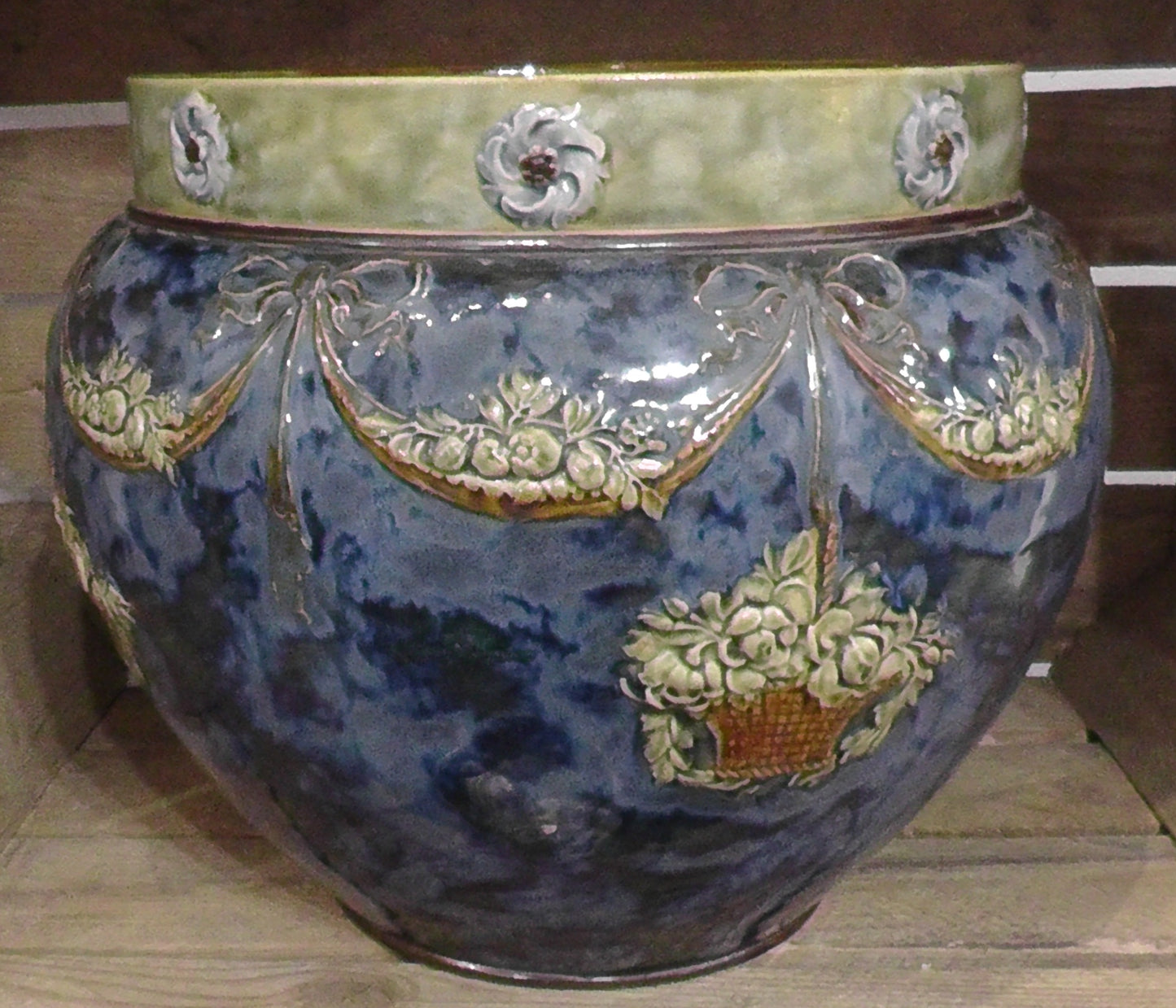 Very Large Royal Doulton Jardiniere Planter