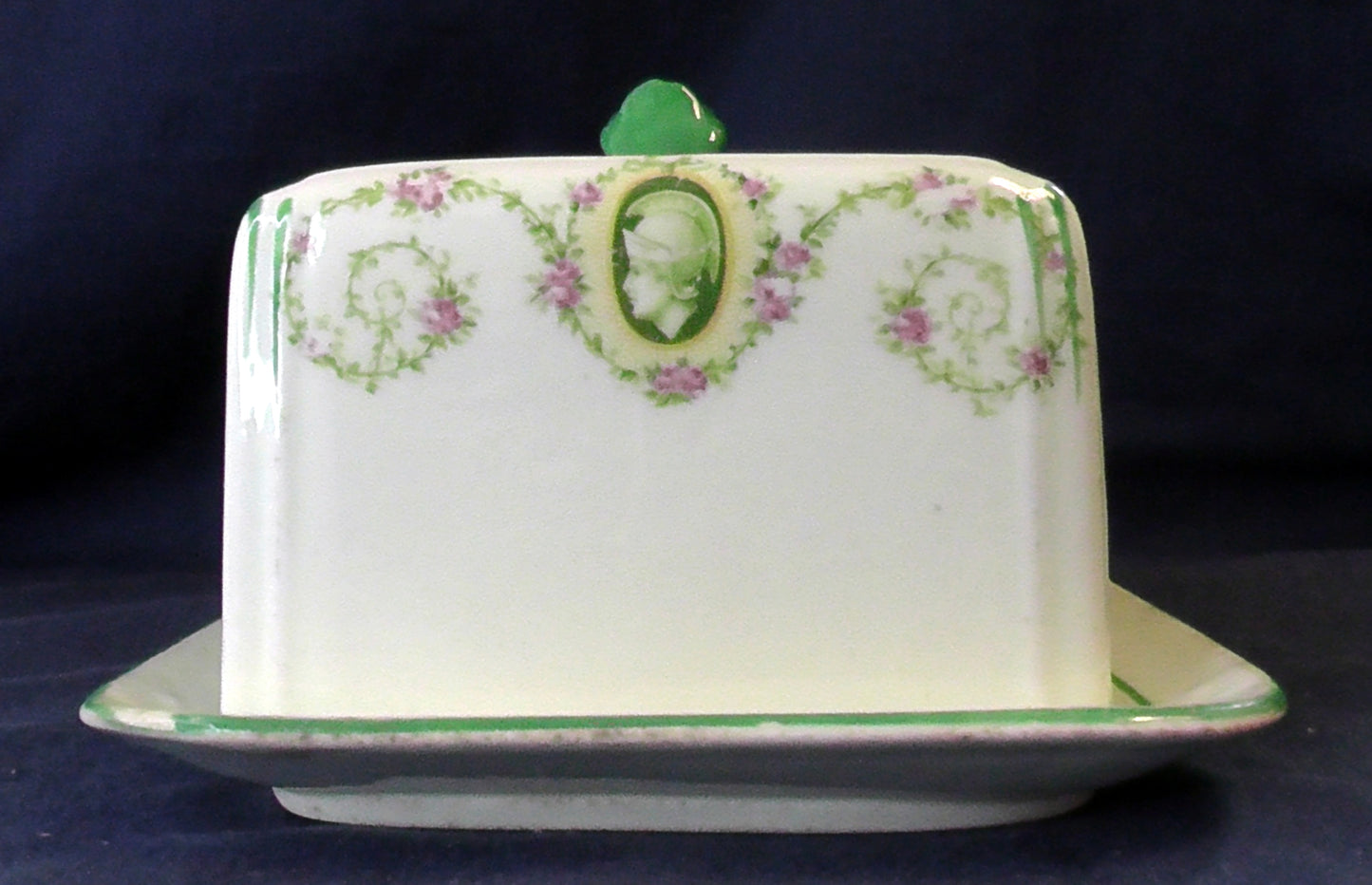 Vintage Art Deco Cheese/Butter Dish