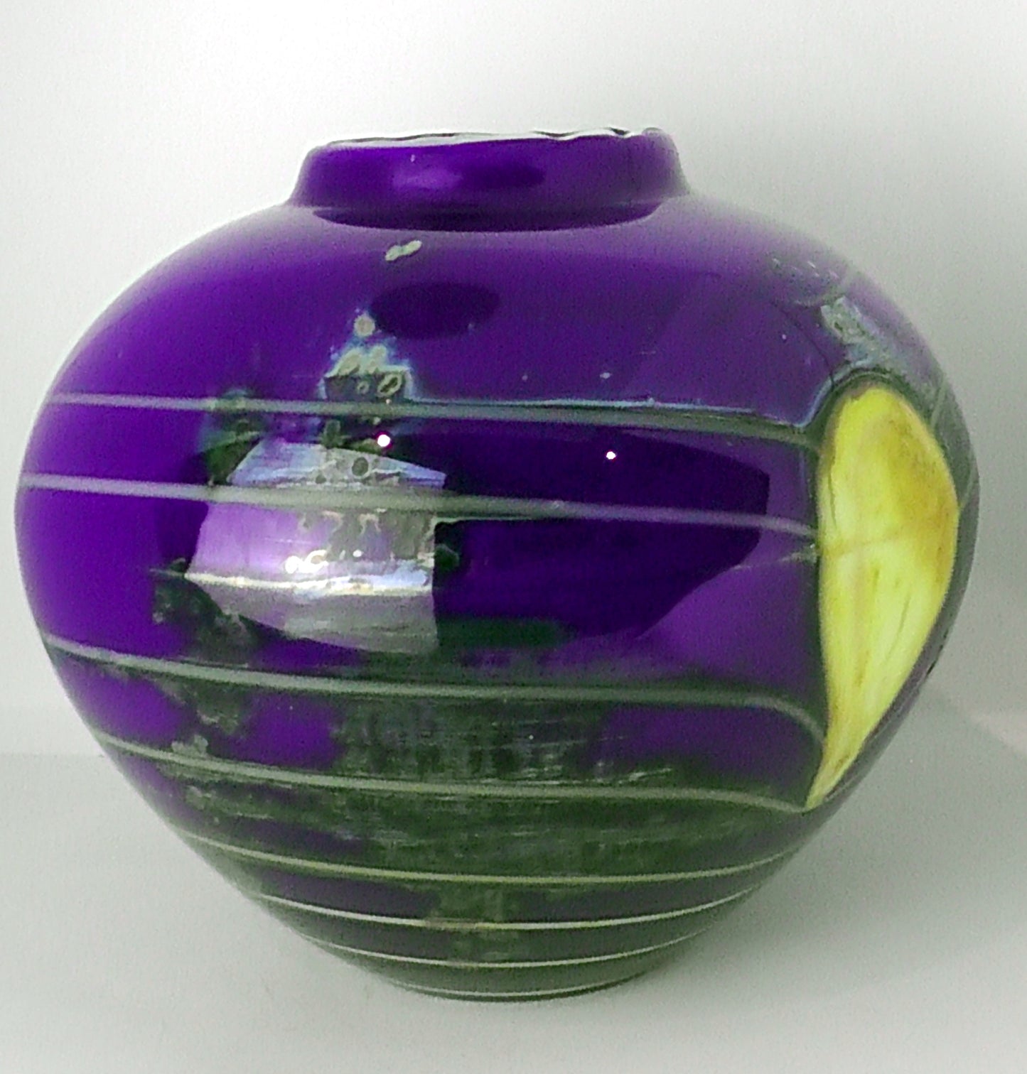 Large "Flora" Ball Vase designed by Jiri Suhajek - Novy Bor