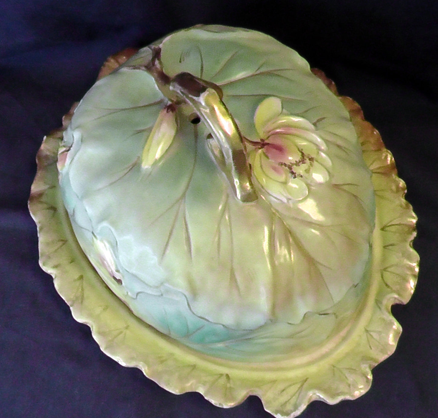 Unusual Large Victorian Lily Pad Design Cheese Dish