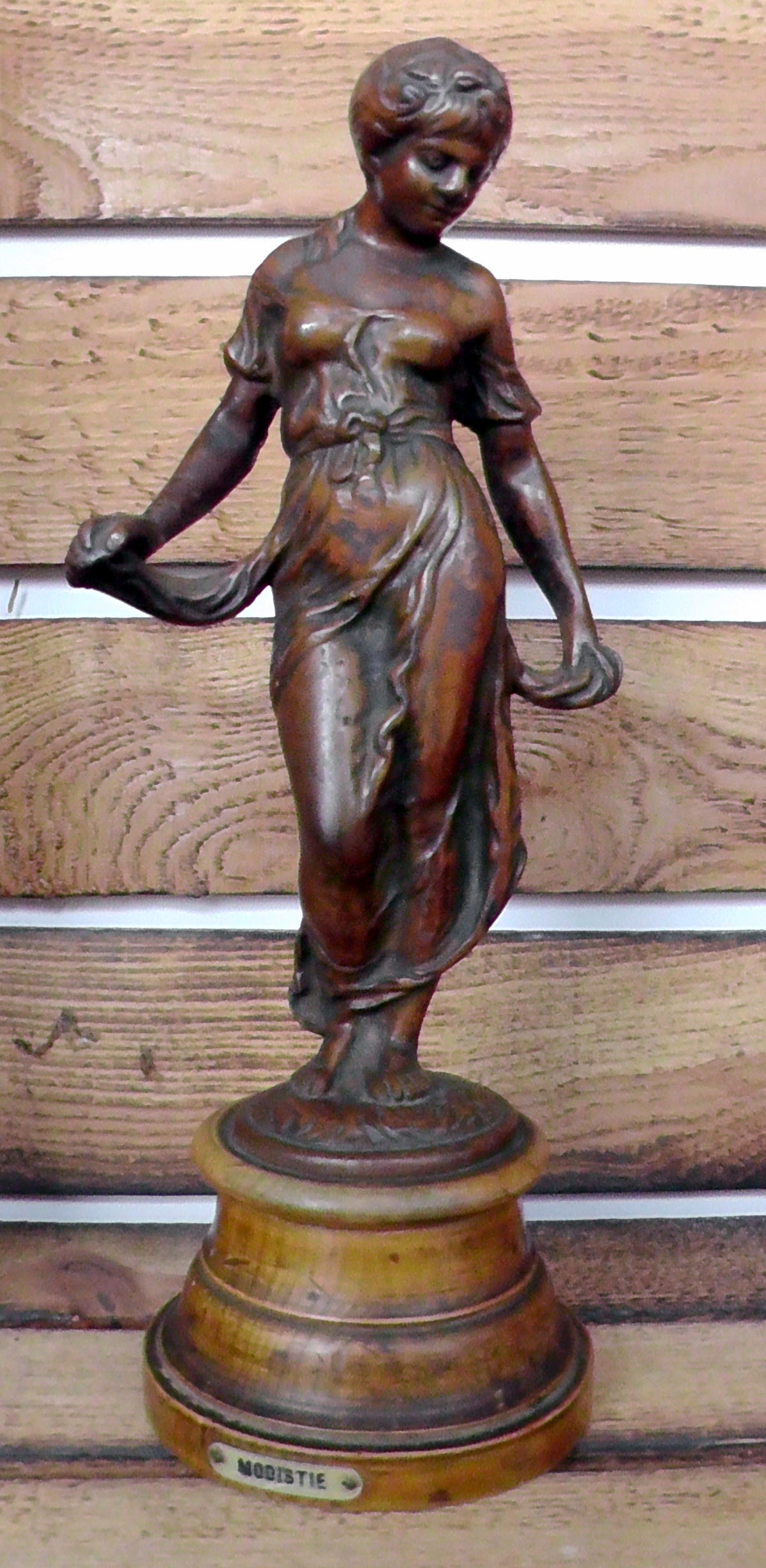 Late 19thC French Patinated Bronze Figure Modistie