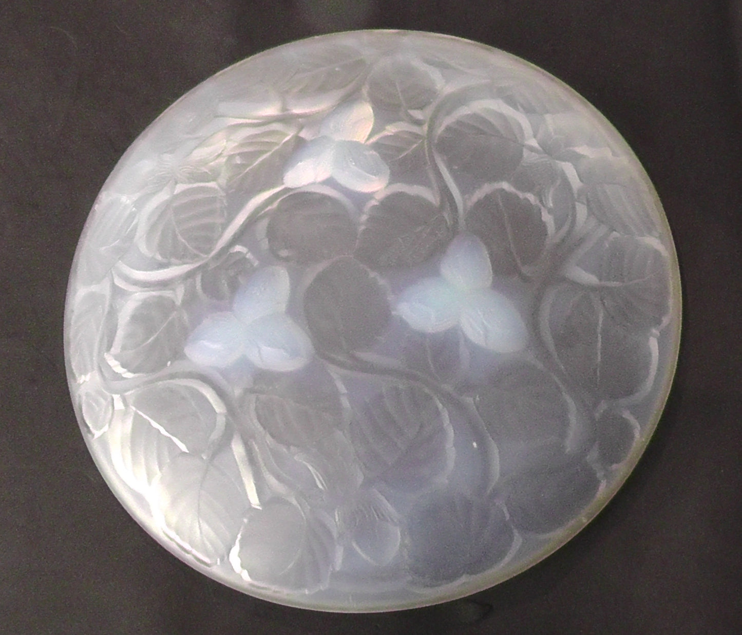 French Art Deco Arrars "Hazelnut" Frosted Glass Plate