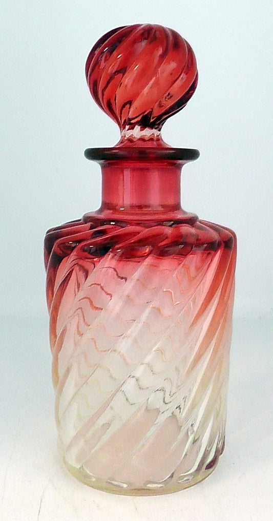 Baccarat Rose Tiente Perfum Bottle #1