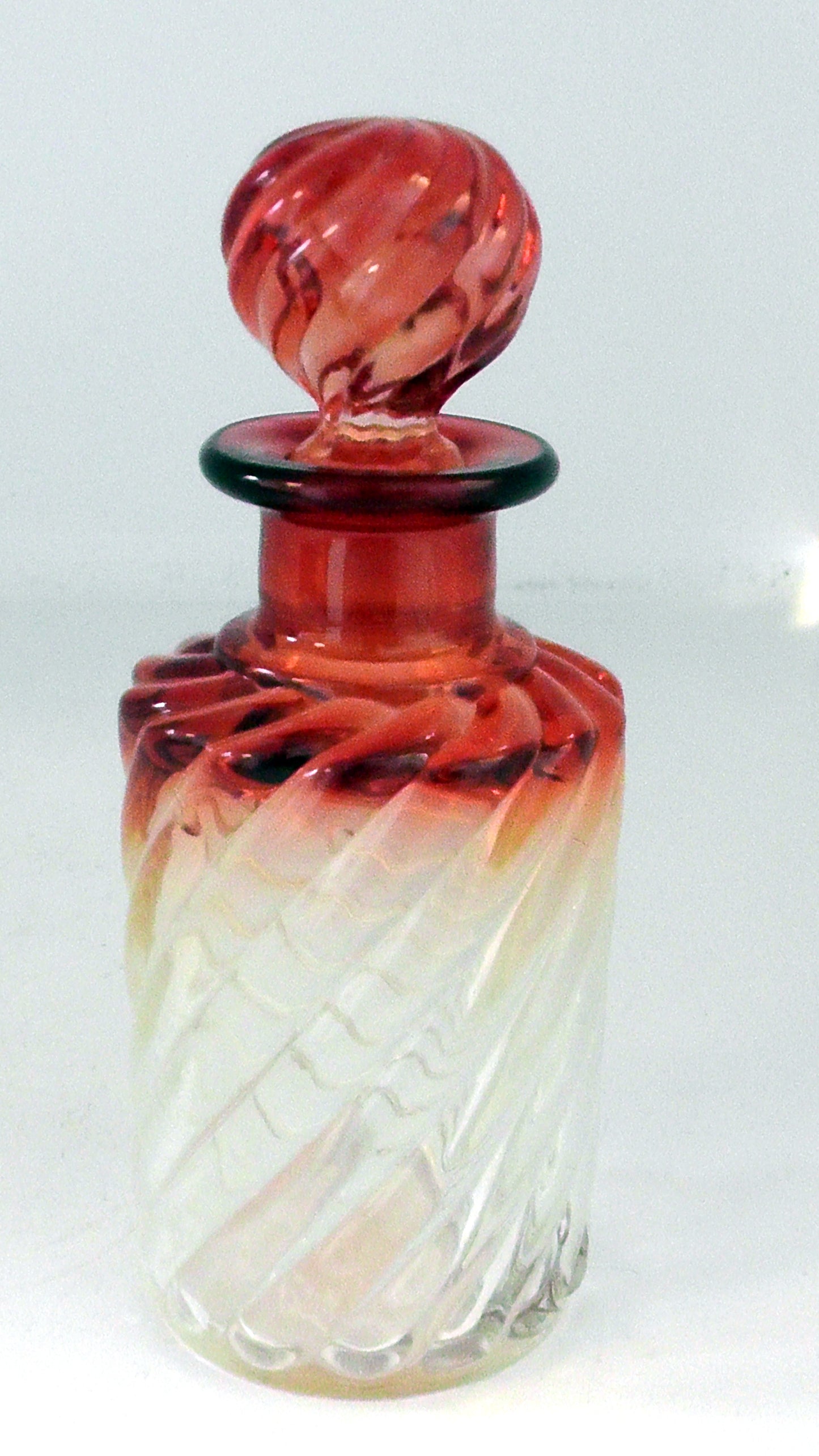 Baccarat Rose Tiente Perfum Bottle #3
