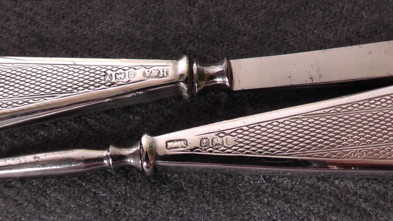 Art Deco 7 Piece Cased Manicure Set - Horton & Allday dates 1923