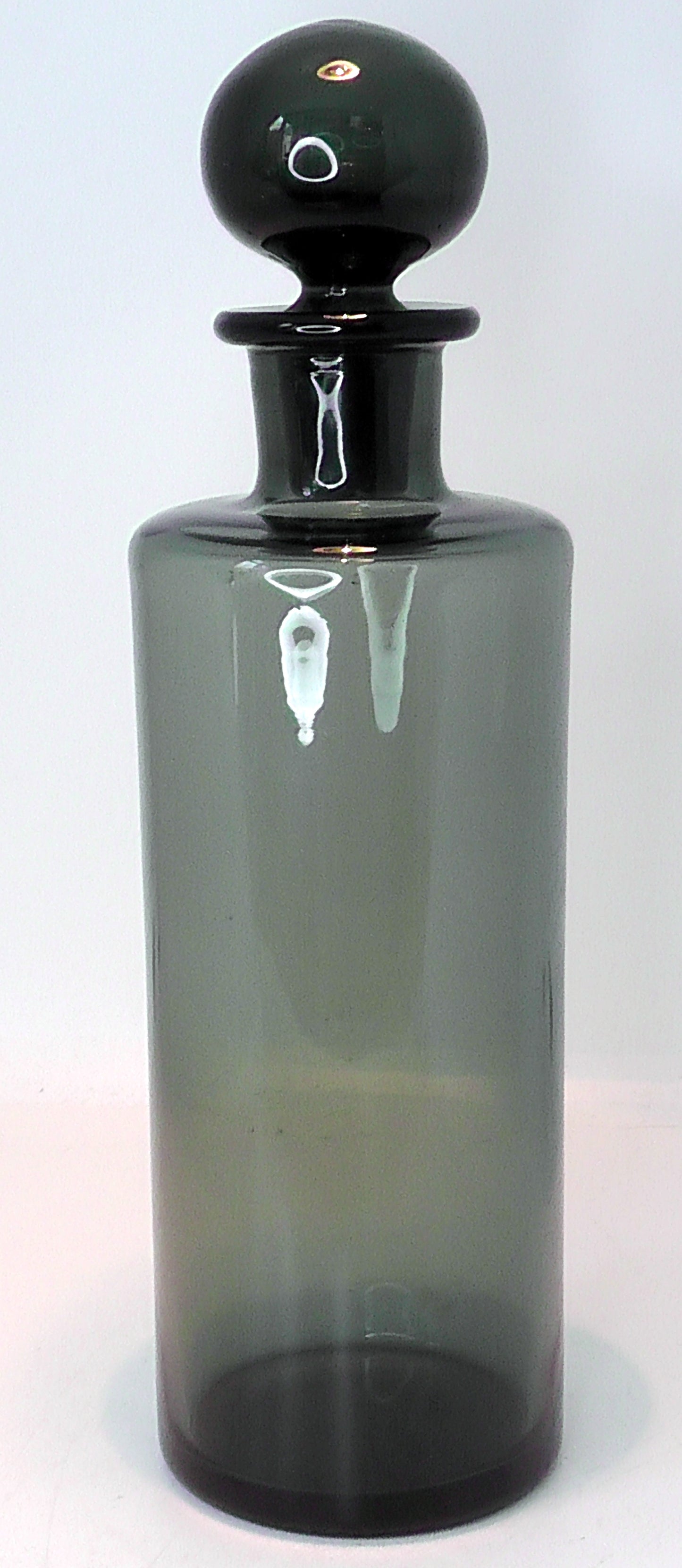 Mid Century Saara Hopea Decanter: Nuutajarvi Notsjo Finland
