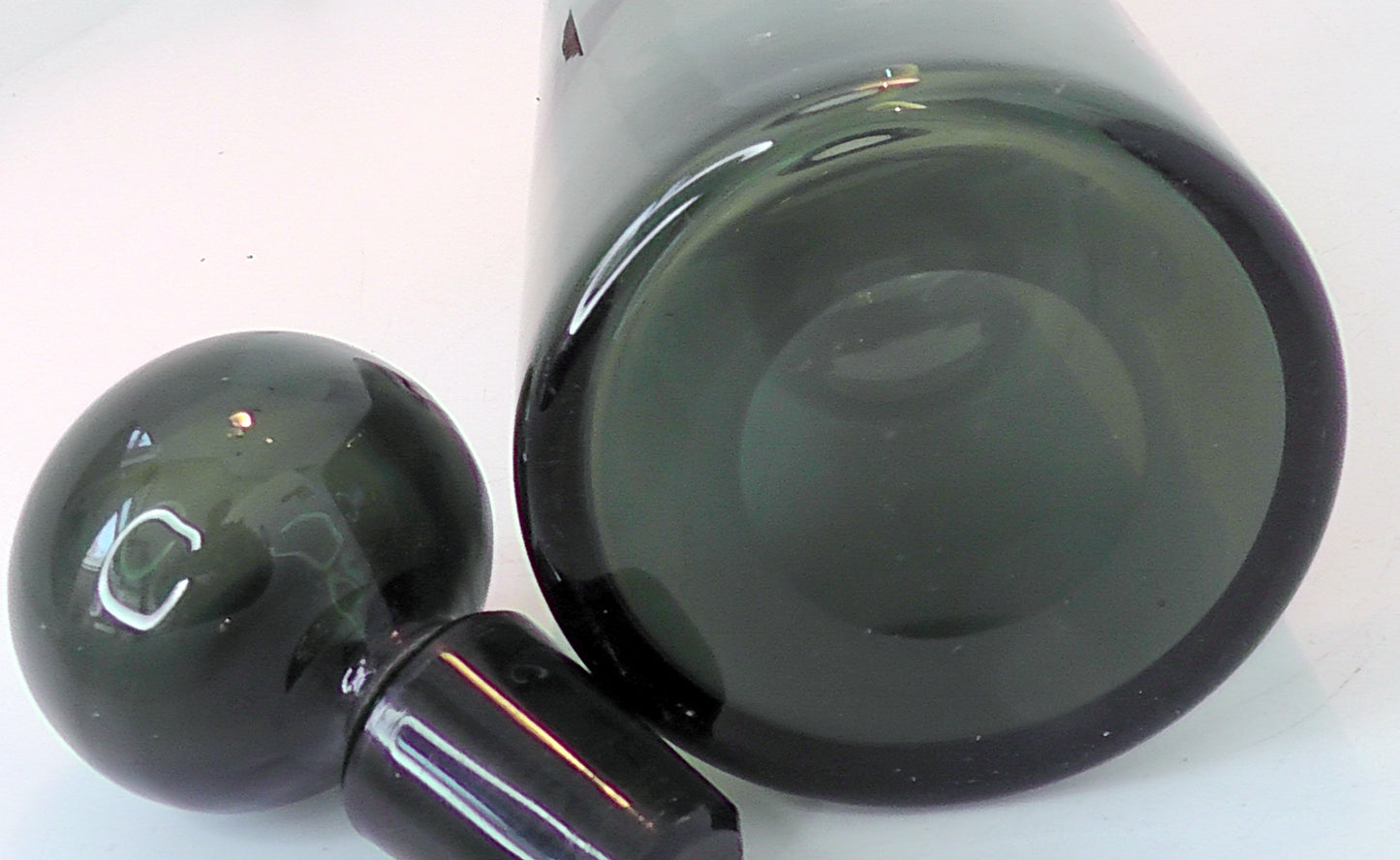Mid Century Saara Hopea Decanter: Nuutajarvi Notsjo Finland