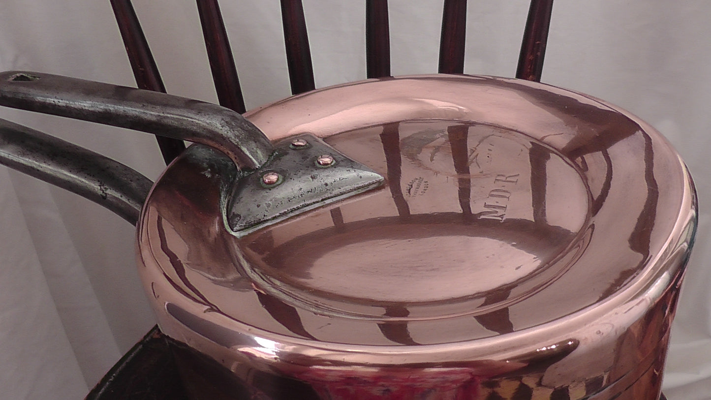 Fantastic Antique Large Copper Saucepan and Lid by Adams & Sons