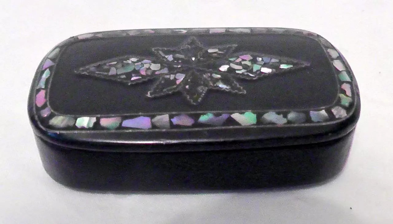 Victorian Papier Mache Snuff Box