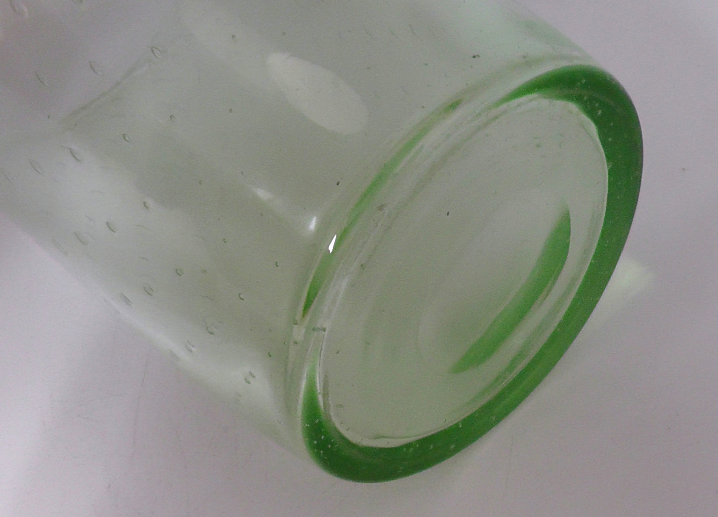 Thomas Webb Large Uranium Controlled Bubble Vase Circa 1930's 10 Inches Tall
