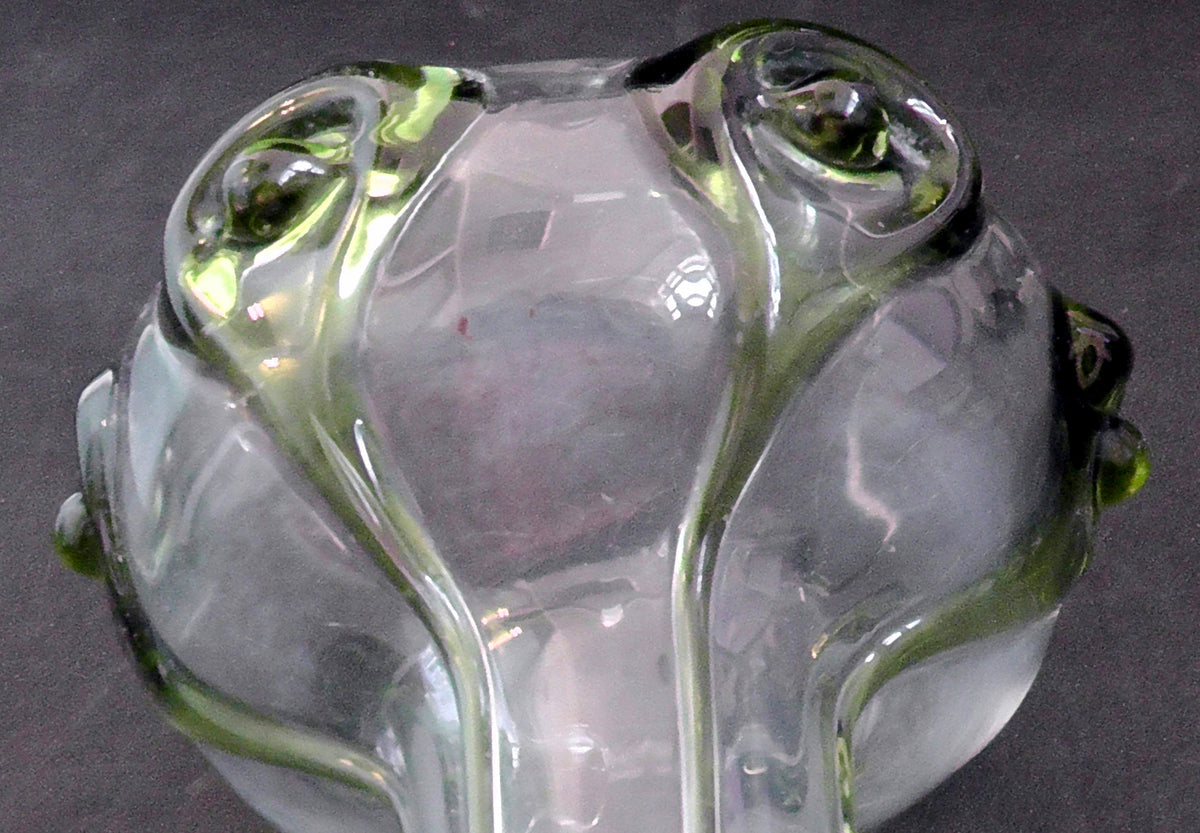 Stuart & Sons Victorian/Edwardian Glass Peacock Trains/Cairngorm Vase