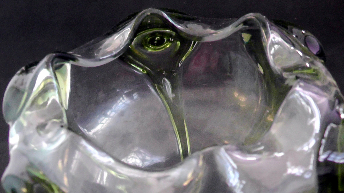 Stuart & Sons Victorian/Edwardian Glass Peacock Trains/Cairngorm Vase