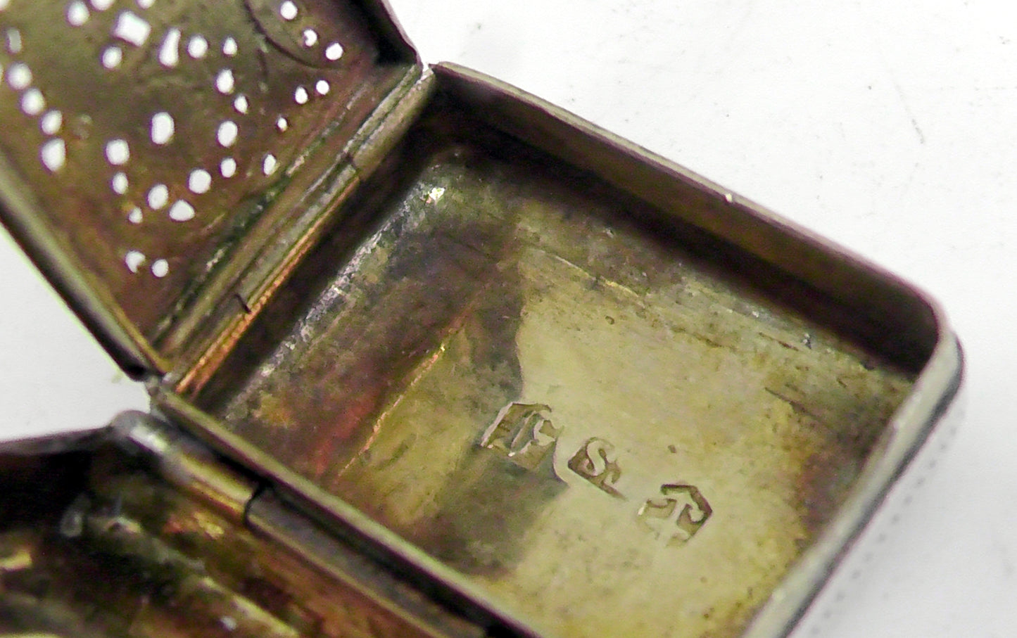 Solid Silver George IV Vinaigrette Dates 1829