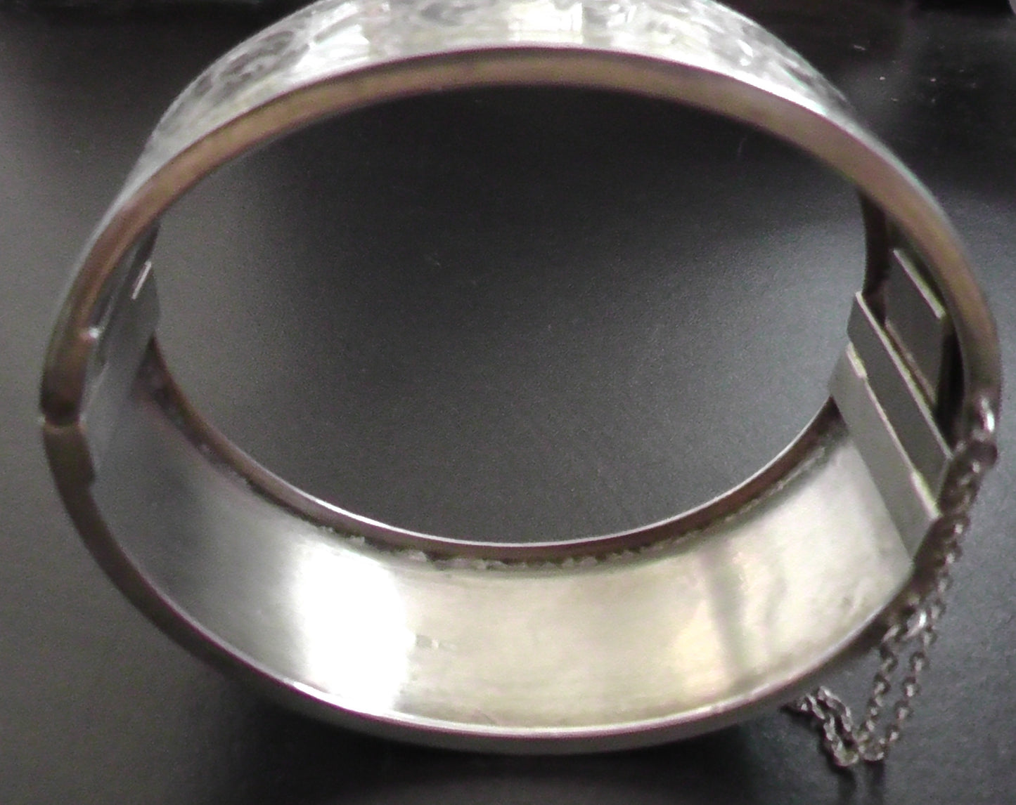 Walker & Hall Solid Silver Hinged Bracelet dates 1958