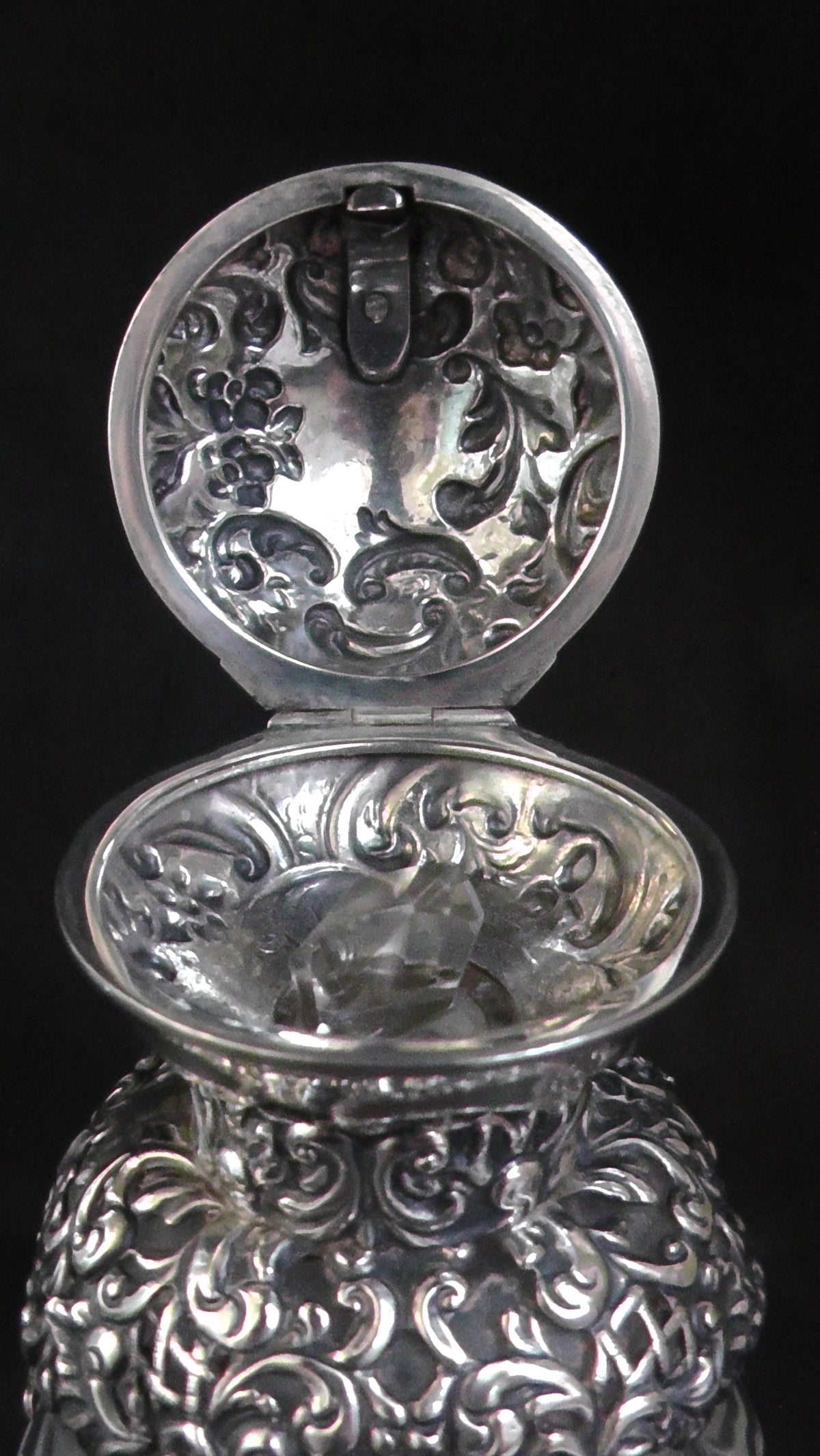 Large Silver Topped and Shouldered Lobed Glass Scent Bottle dates 1902